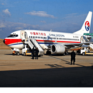 重庆机场托运航空快运业稳步发展的原因是什么？